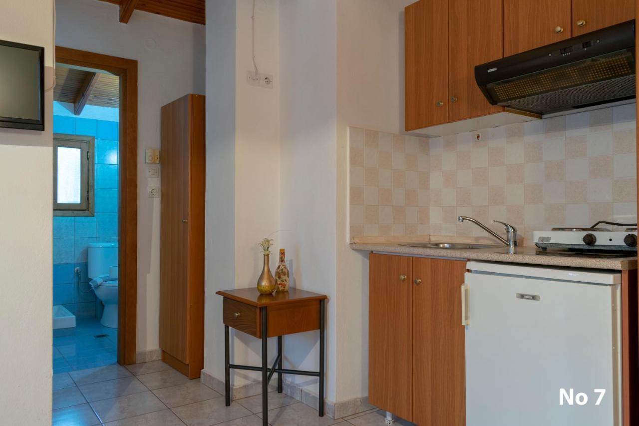 Sofias Studios East Home Neos Marmaras Bagian luar foto