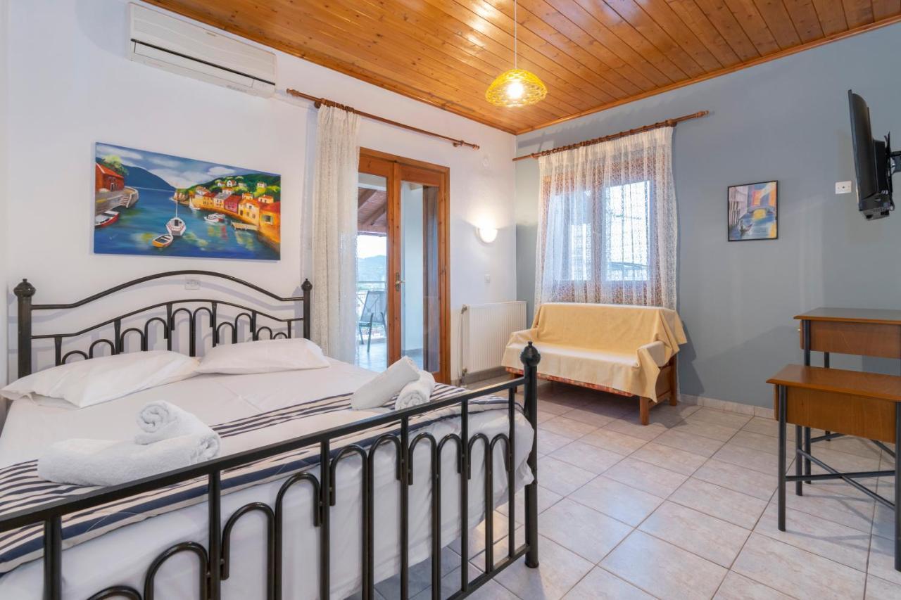 Sofias Studios East Home Neos Marmaras Bagian luar foto