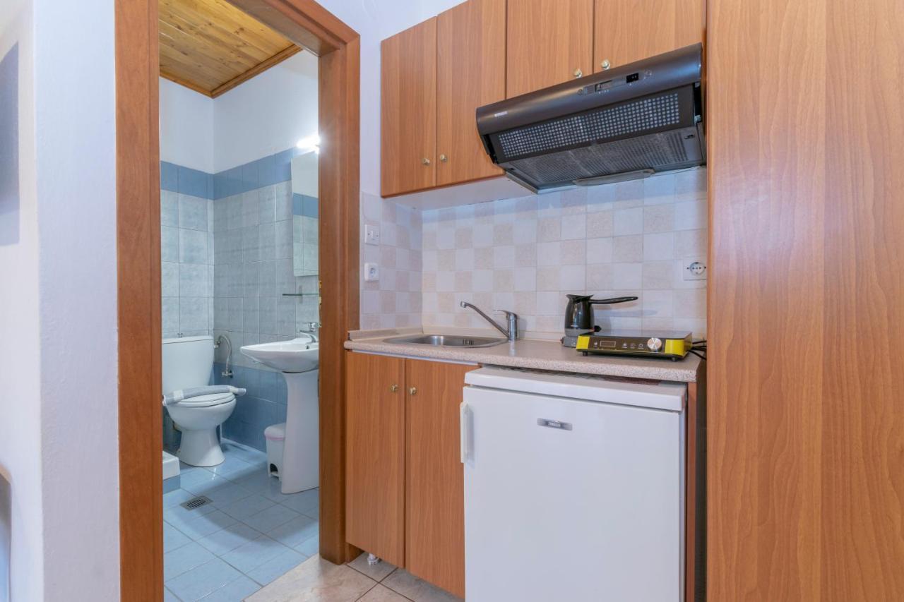 Sofias Studios East Home Neos Marmaras Bagian luar foto